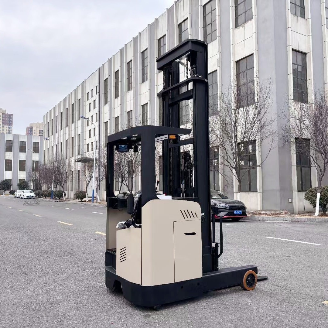 Sit-Down Reach Truck — product reference