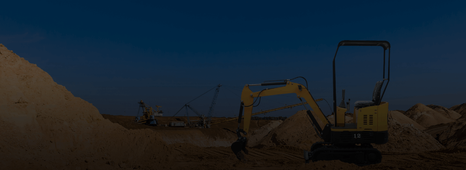 HUATENG mini excavator on a worksite, original website contact banner