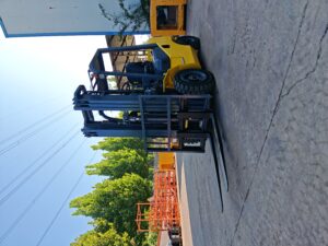 Chariot élévateur diesel de 2.5 tonnes, référence avant du mât