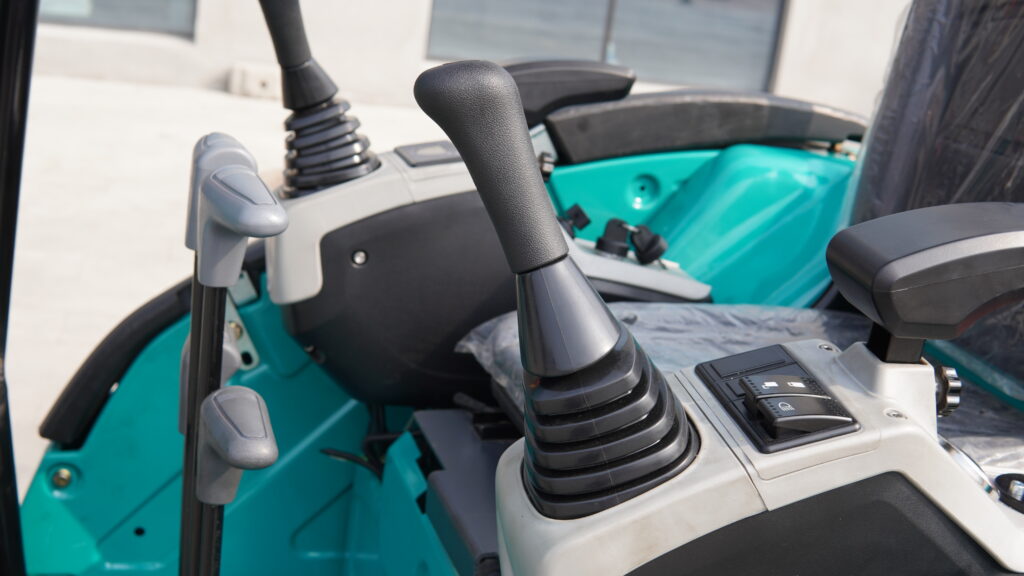 HT-25 — Comandi dell'operatore