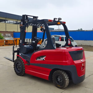 3.5 ton electric forklift rear three-quarter view — configuration example