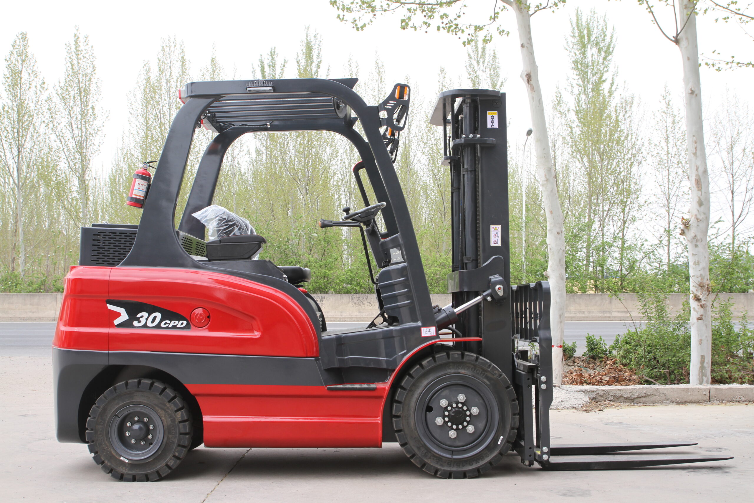 Chariot électrique de 3 tonnes, vue arrière — exemple de configuration