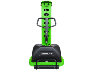 Vue de face du gerbeur autochargeur semi-électrique CDD07-S